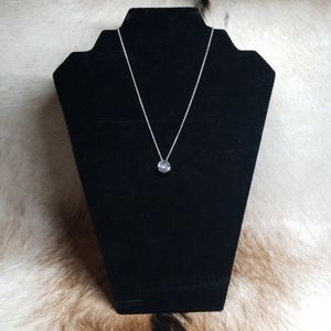 Single White Gem Pendant Necklace